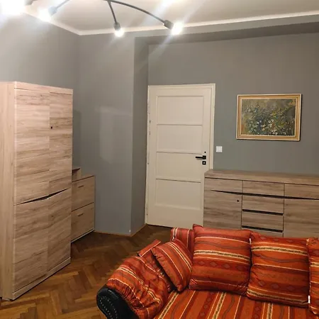 Loong Refresh Old Town Appartement Praag