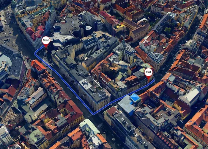 Loong Refresh Old Town Prag